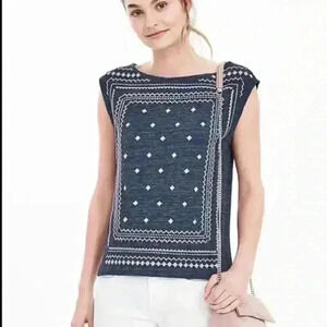 Banana Republic | Heather Blue Sleeveless Top w/White Embroidery